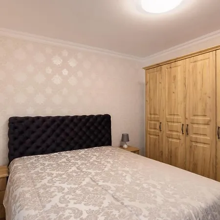 Classic Apartment *