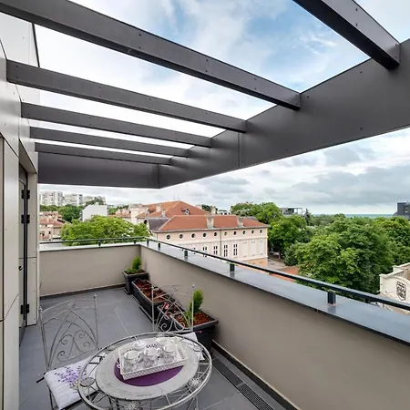 Classic Апартаменты *